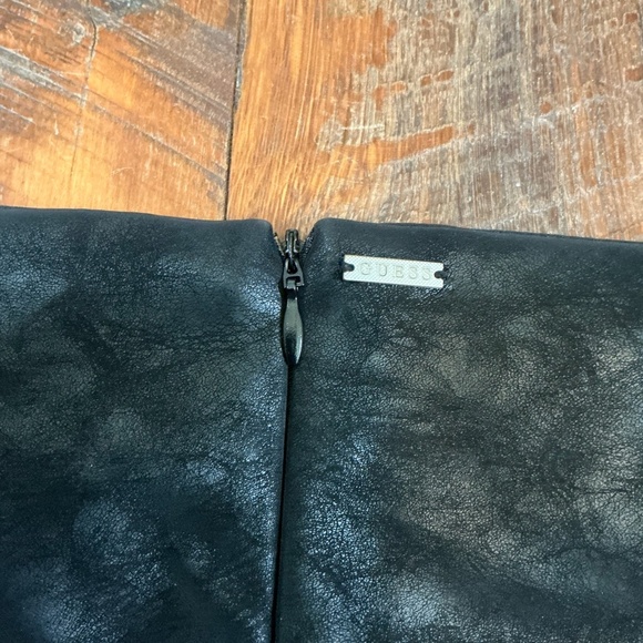 Guess Faux Leather Black Mini Skirt Size Large - Picture 5 of 8